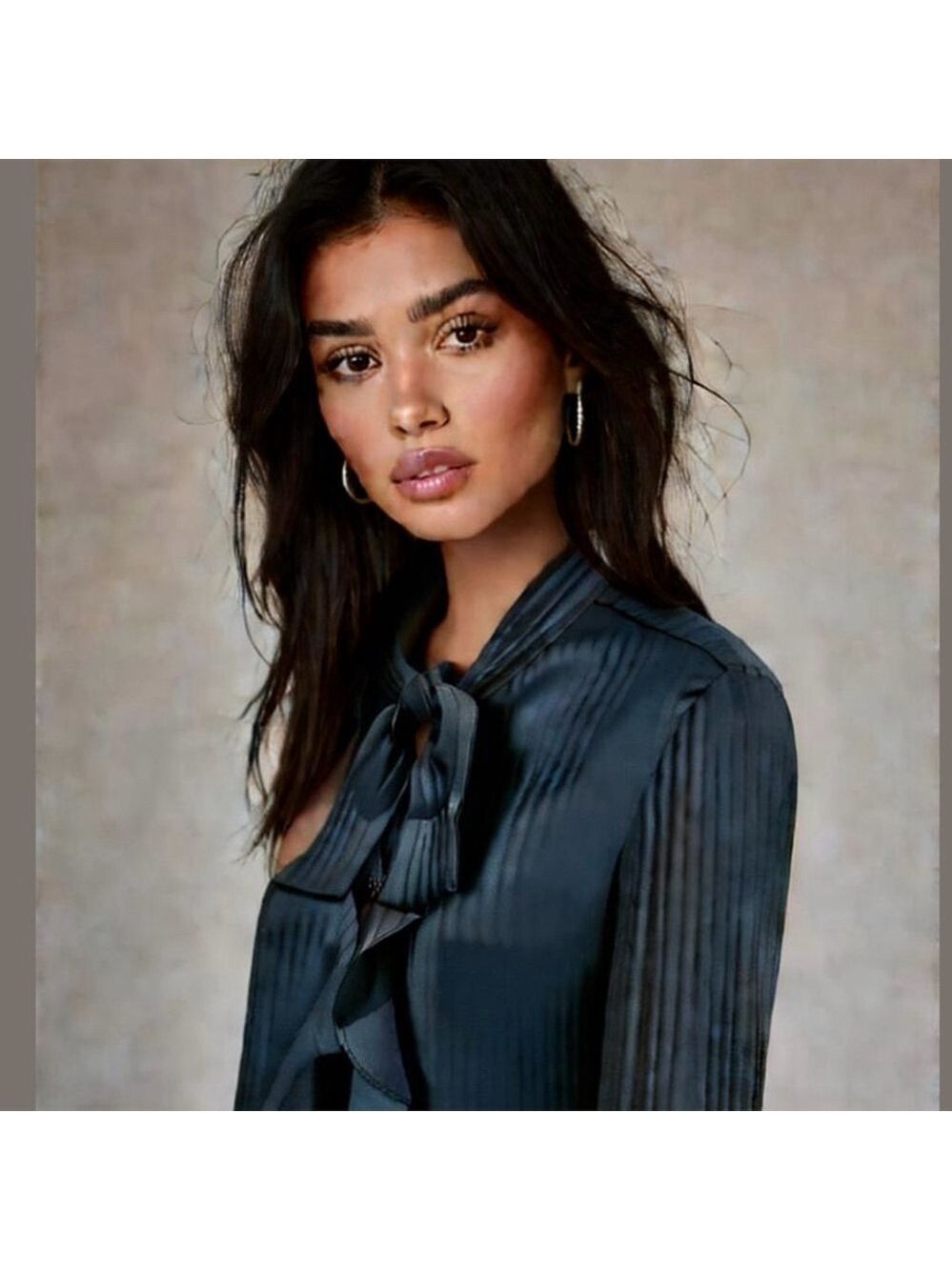 ** Indivi Black Semi Sheer Ruffle Bow Collar Mono Striped Blouse Size 40/ M